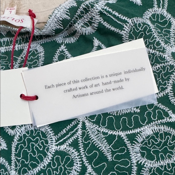 Solitaire Embroidered Blouse - Picture 7 of 7